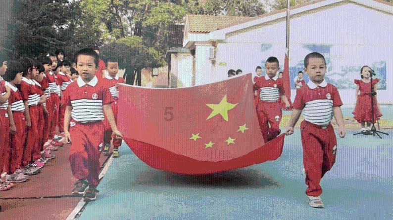 营救迷路的小男孩