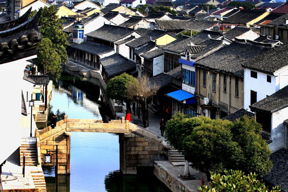 《地下交通站》中华丽配角:牛人数不过来,客串的成相声界大佬